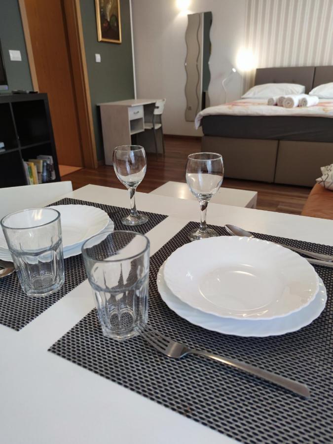 Apartment Casa Nova Ровінь Екстер'єр фото